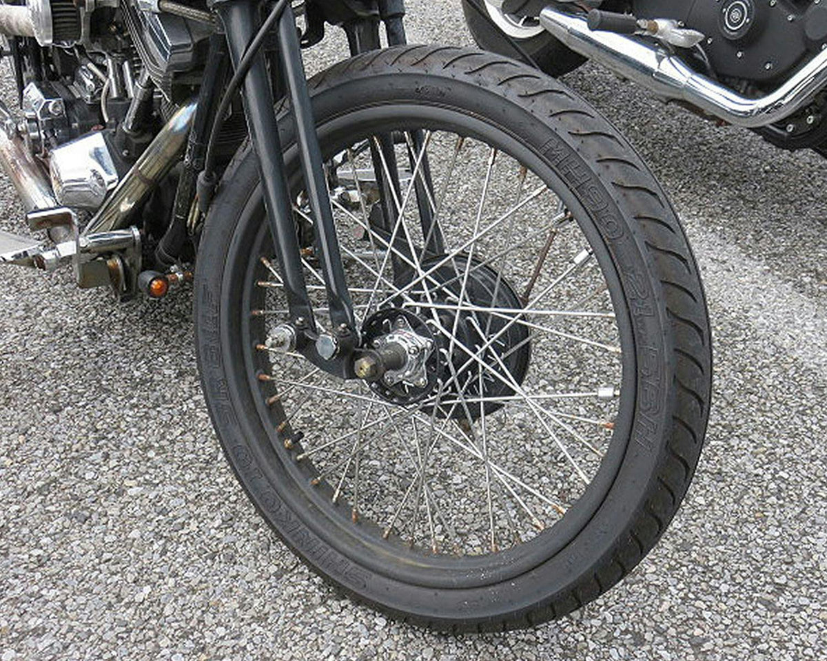 SHINKO SR611F Black Motorcycle Tire - MH90-21 56H Front | 90216110 — product view 3