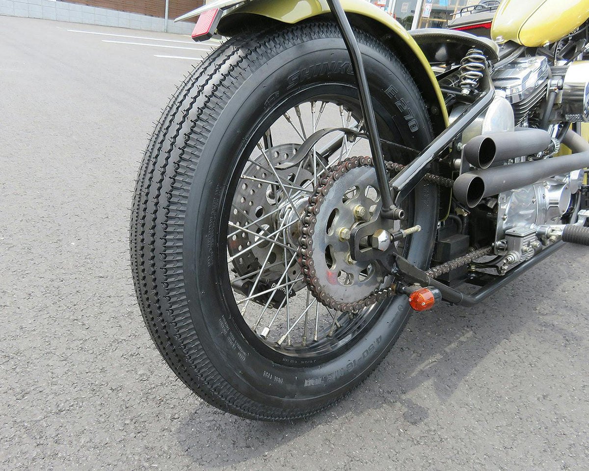 SHINKO E270 Black Super Eagle Vintage Motorcycle Tire - 4.50-18 70H Rear | 45182700 — product view 4