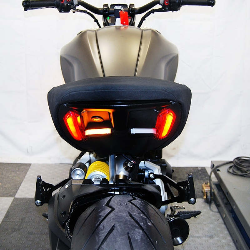 New Rage Cycles 19+ Ducati Diavel 1260 後側 方向燈|1260-RTS