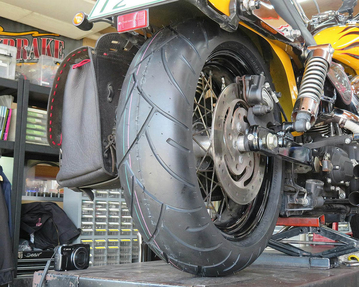 SHINKO R005 黑色 Advance 輻射層機車輪胎 - 200/50ZR17 75W 後輪 | 20500050，商品視角 4