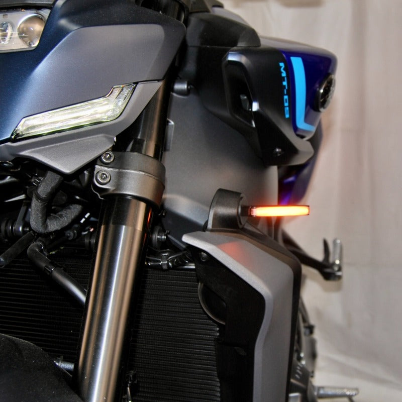 New Rage Cycles 24+ Yamaha MT-09 前側 方向燈｜MT09-FB-24