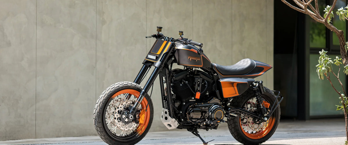 FANGSTER Street Tracker motorcycle build