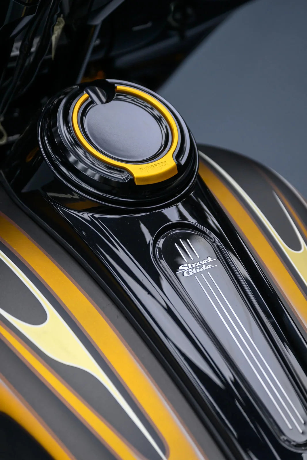 Performance Bagger fuel tank and gas cap details